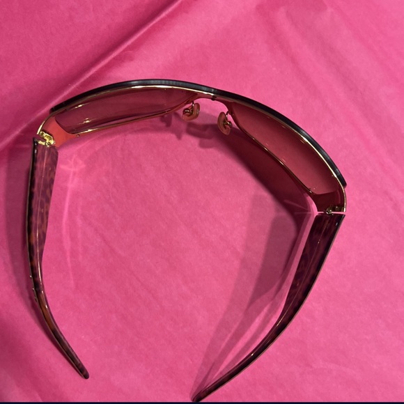 Dolce Gabbana DG 2019 Oversized Glasses - Picture 4 of 8